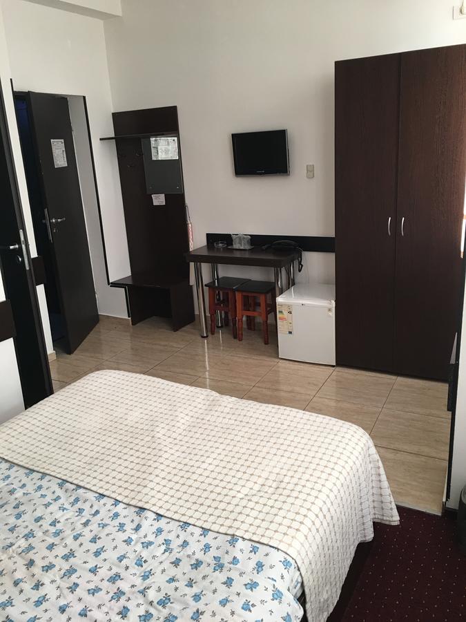 Hotel Taco Bucureşti Ngoại thất bức ảnh