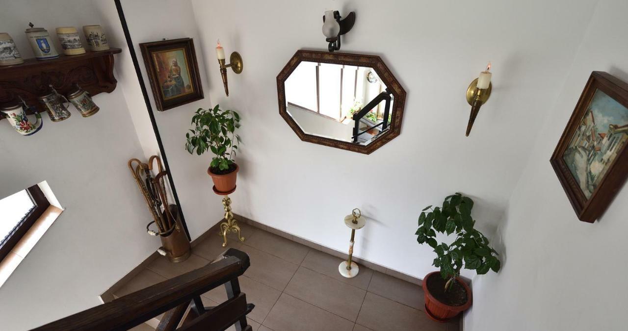 Hotel Taco Bucureşti Ngoại thất bức ảnh