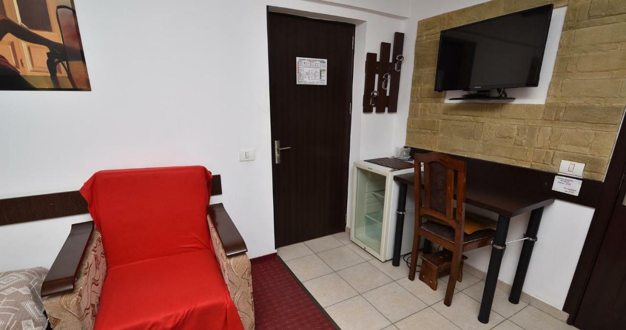 Hotel Taco Bucureşti Ngoại thất bức ảnh
